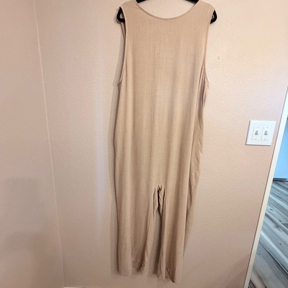 Petal + Pup Tan‎ Linen Blend Wide Leg Sleeveless Open Back Jumpsuit NWT Size 12